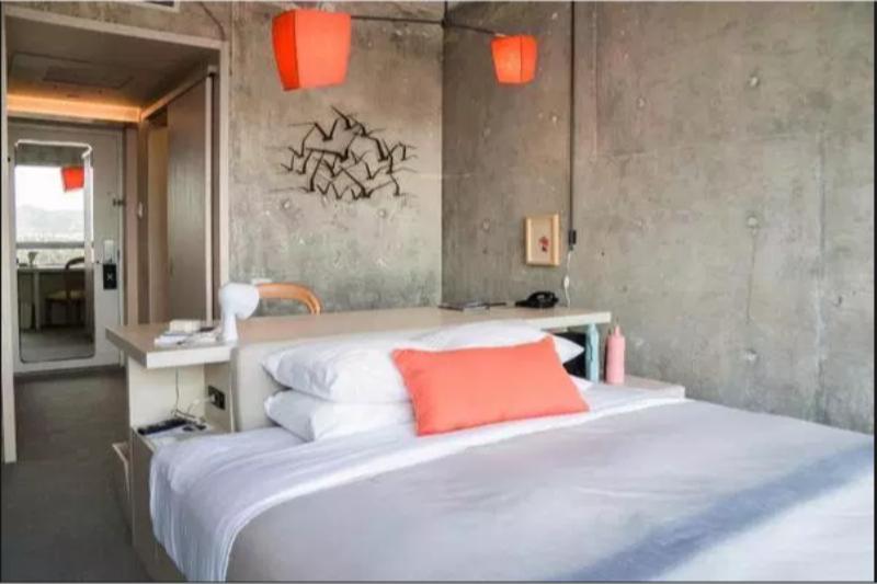 The Line La Hotel 4*